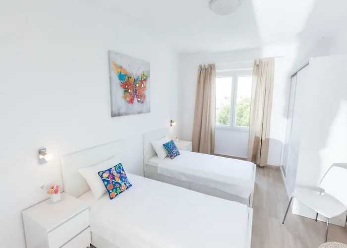 Val Διαμέρισμα Σπλιτ