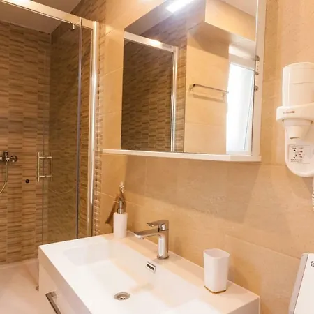 Val Apartment *